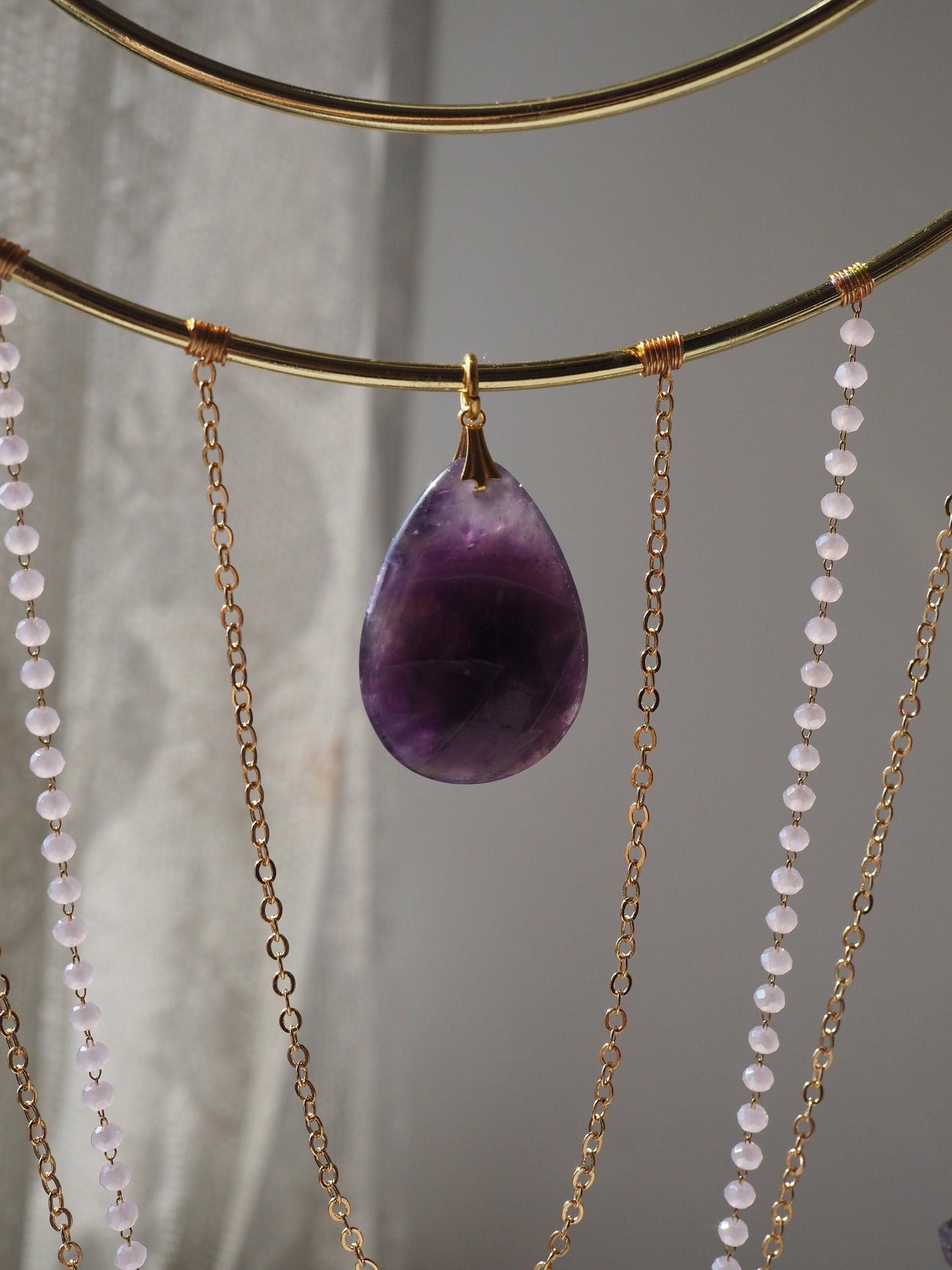 Nova AMETHYST crystal suncatcher 19cm/7,4″ gold circle big suncatcher