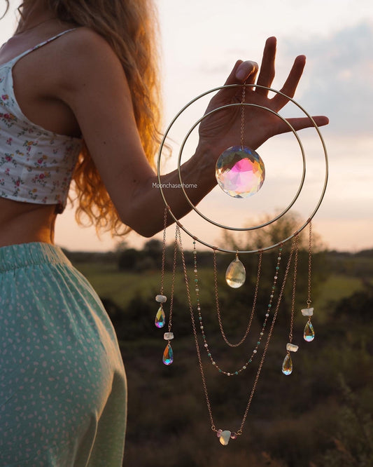 Nova Fluorite crystal suncatcher 19cm/7,4″ gold circle big suncatcher