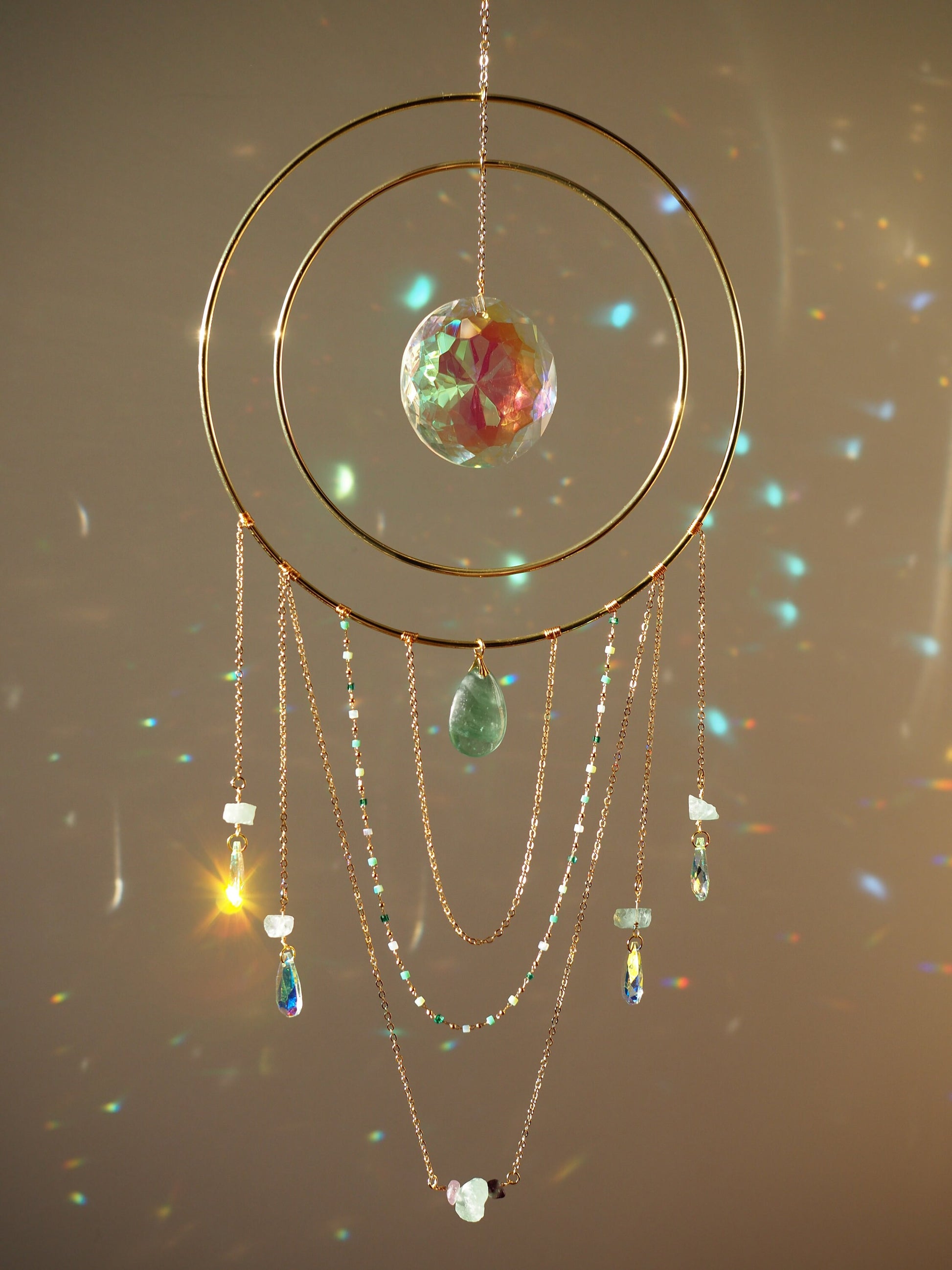 Nova Fluorite crystal suncatcher 19cm/7,4″ gold circle big suncatcher