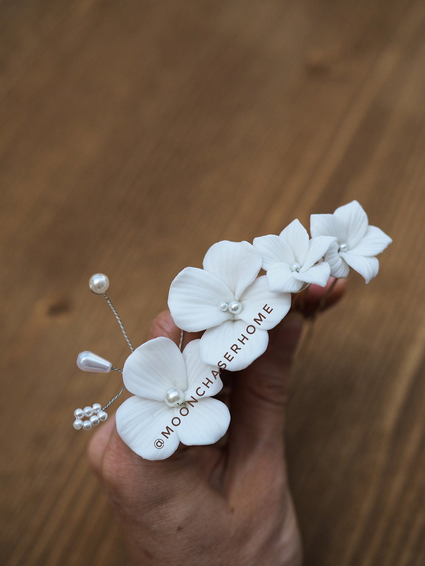Ann-White flower hair pins 4 pcs, Wedding hair piece, Bride hair accessories, Floral wedding hairpiece, bridal floral hair pins