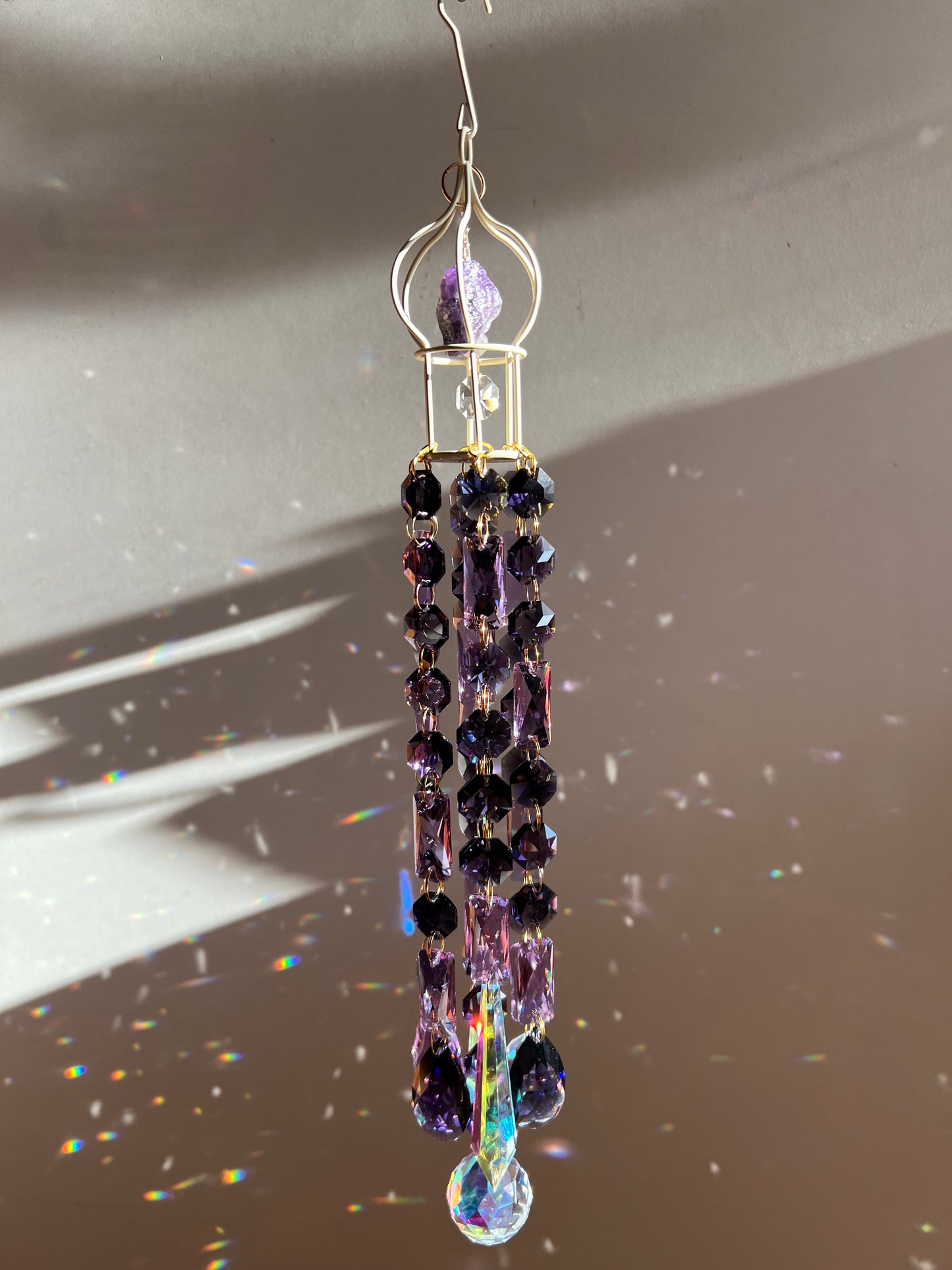 Purple suncatcher with Amethyst - Leen