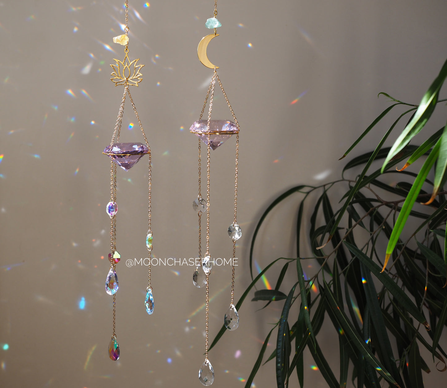 Diamond suncatchers with natural crystals