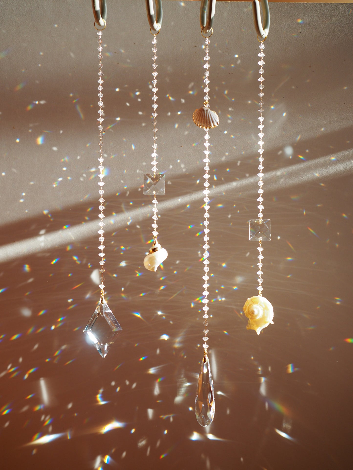 Simple suncatcher set with shells - Shamsa