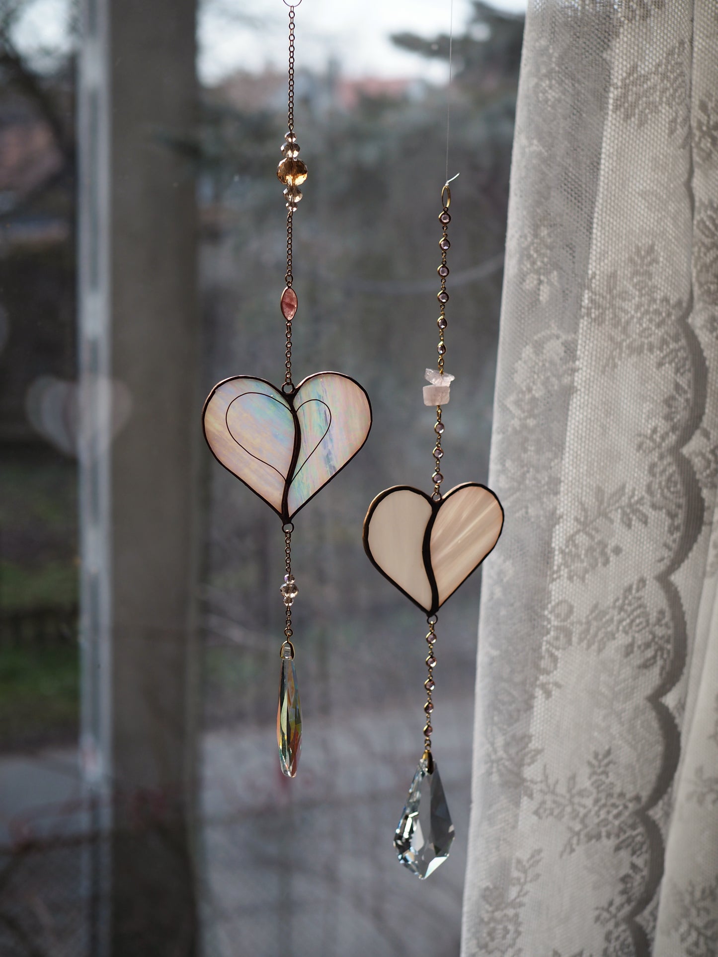 Stained glass window hangings heart suncatchers