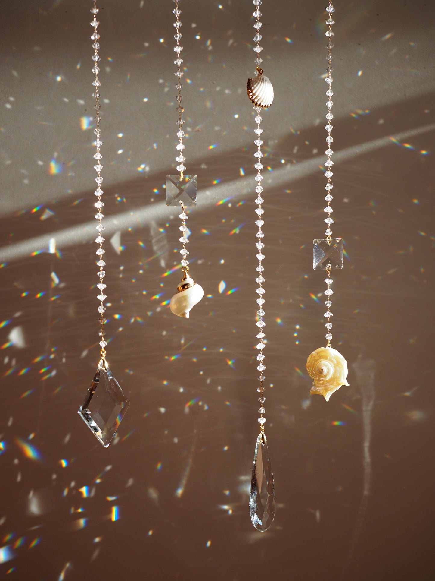 Simple suncatcher set with shells - Shamsa
