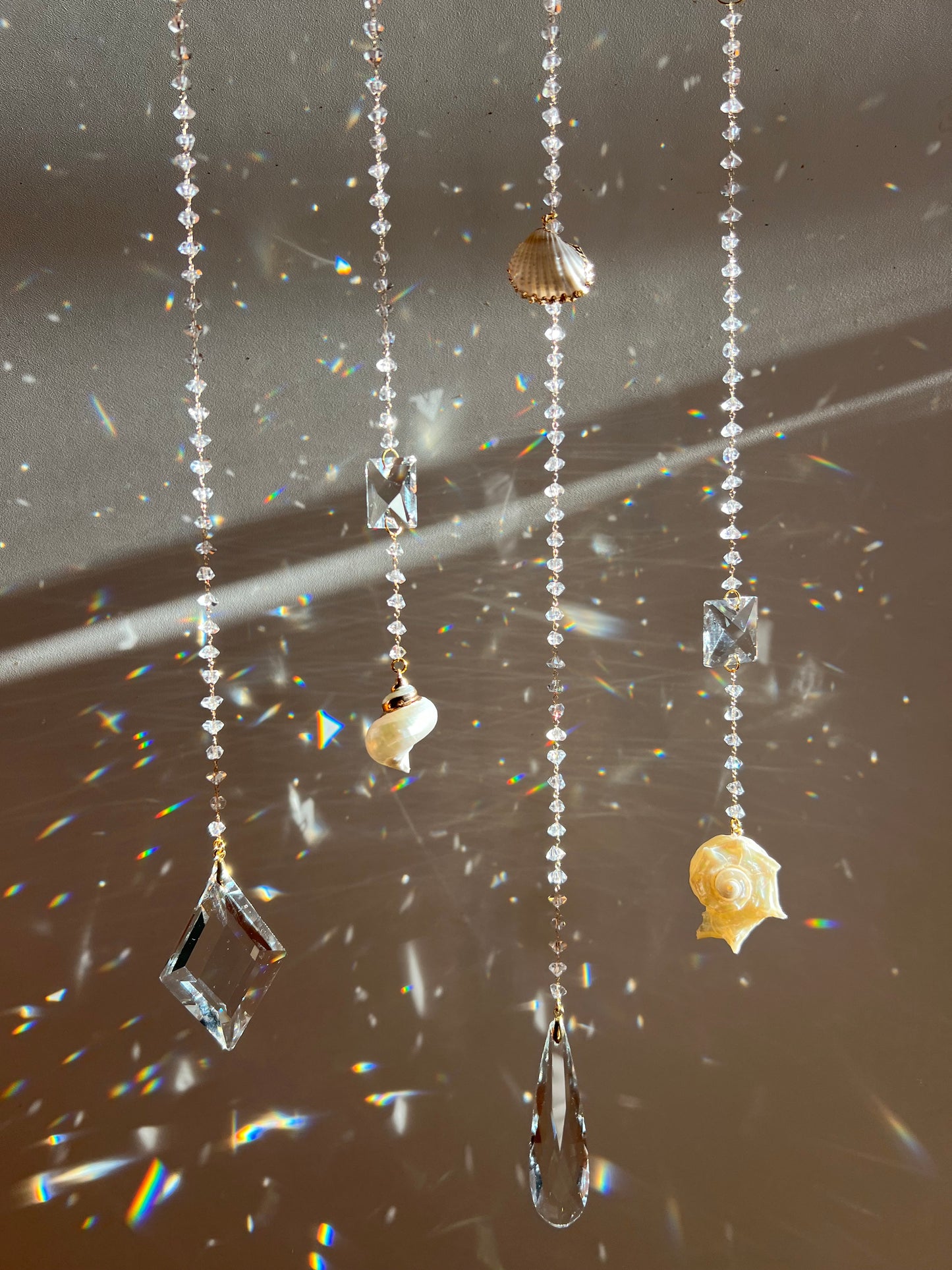 Simple suncatcher set with shells - Shamsa