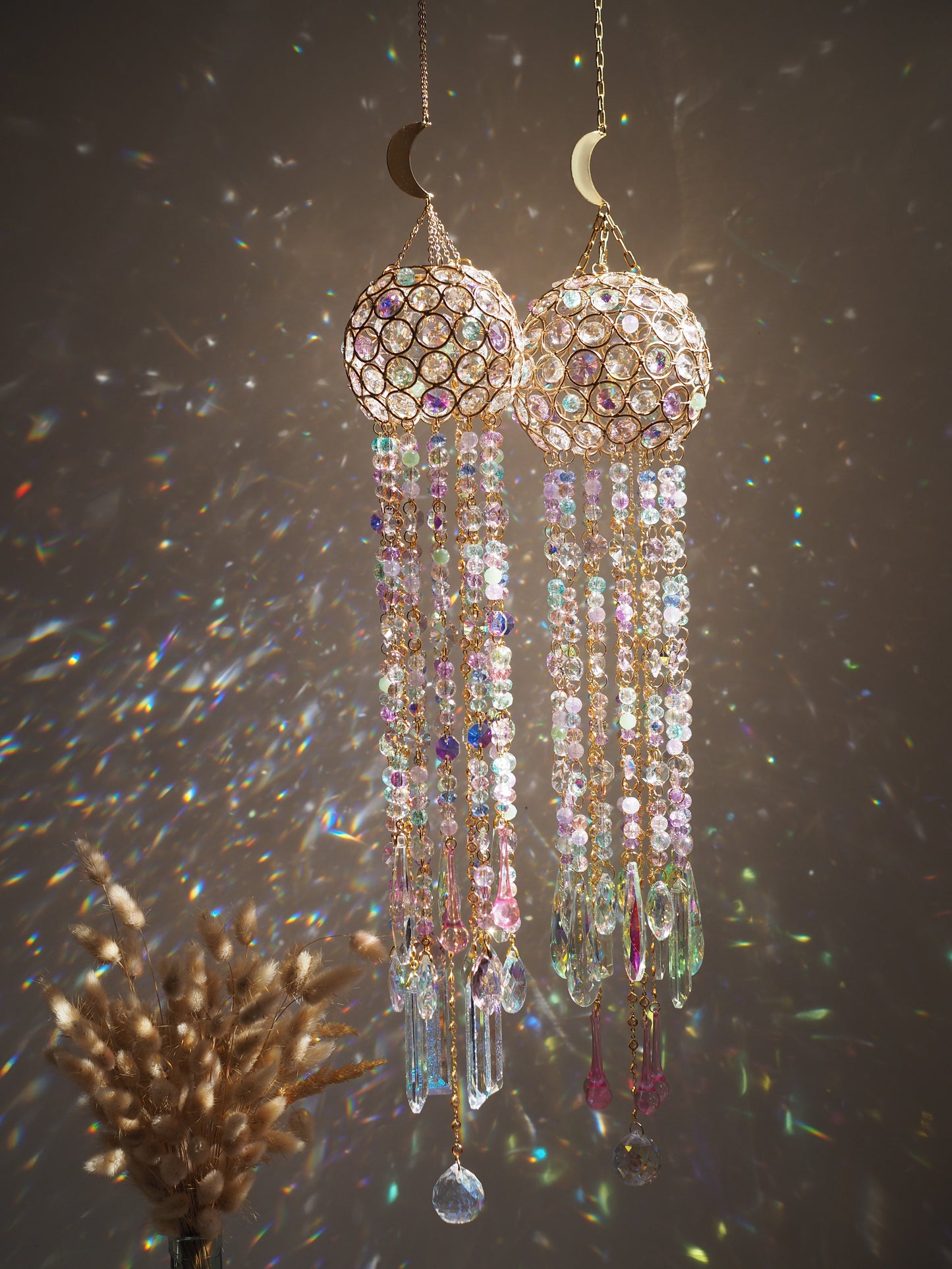 Crystal wind chime suncatcher in pastel colors and moon charm - Soraya