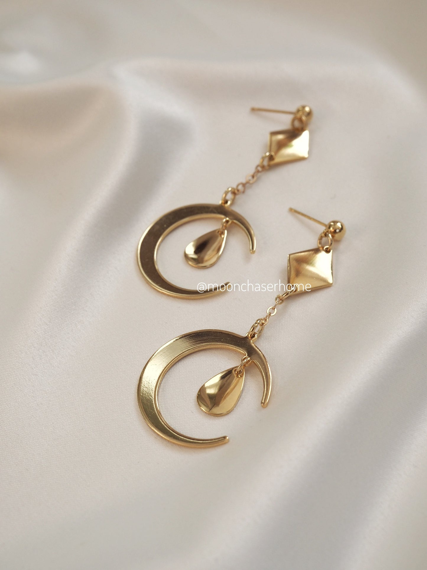 18K Gold Plated moon earring , boho earring, long earrings, boheman jewelry,Birthday gift,gift for woman, celestial earring, moon jewelry