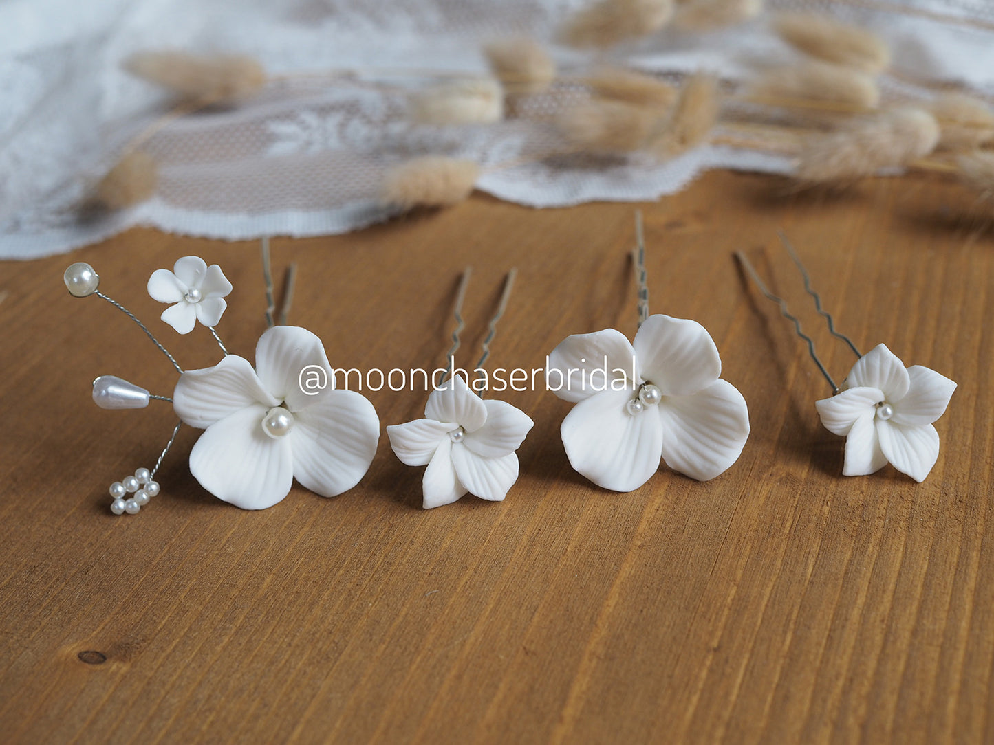 Ann-White flower hair pins 4 pcs, Wedding hair piece, Bride hair accessories, Floral wedding hairpiece, bridal floral hair pins